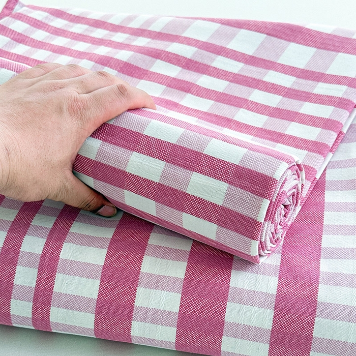 91家纺网 家纺一手货源 找家纺 红日子纺织品 2025新款直播热卖原棉提花锻条老粗布印花床单三件套 格调-粉