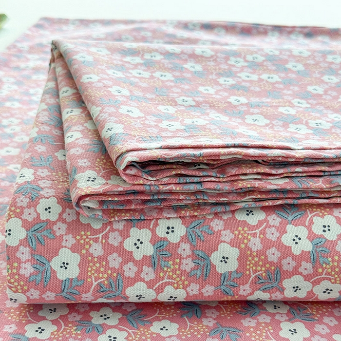 91家纺网 家纺一手货源 找家纺 红日子纺织品 2025新款直播热卖原棉提花锻条老粗布印花床单三件套 繁花-粉