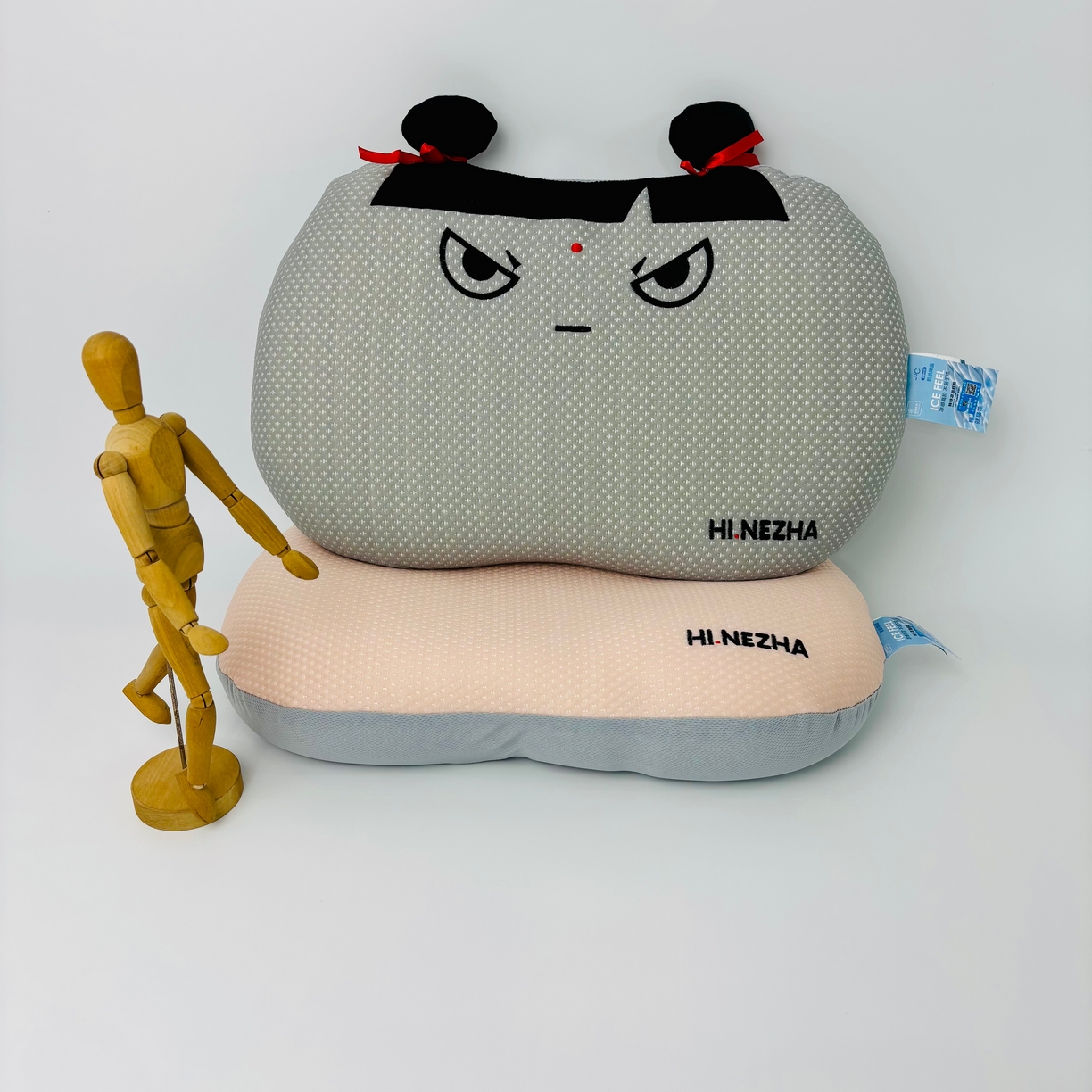 91家纺网 家纺一手货源 找家纺 露函家居 2025春夏新款哪吒凉豆豆猫肚枕单枕头枕芯 组合图仅供参考 35x55cm/只