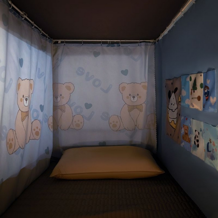 91家纺网 家纺一手货源 找家纺 爱上家居 2025新款遮光防蚊卡通学生蚊帐 泰迪熊