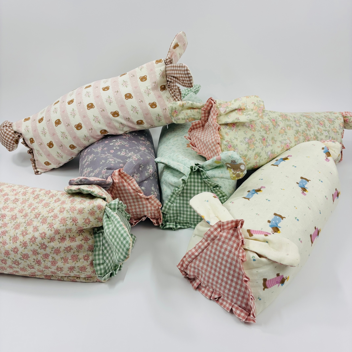 91家纺网 家纺一手货源 找家纺 露函(原乐尔馨 )2025春夏新款全棉纯棉小碎花兔兔荞麦枕单枕头枕芯 组合图仅供参考 50x25cm/只