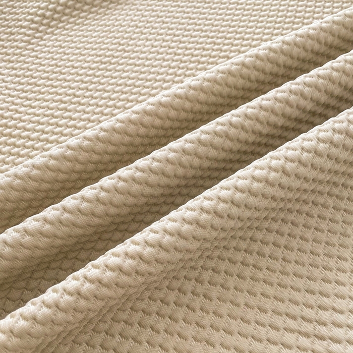 91家纺网 家纺一手货源 找家纺 恋佳居2025新款A类乙伦PE凉豆豆毛巾绣床笠冰丝席（床笠款） 比翼双飞—卡其