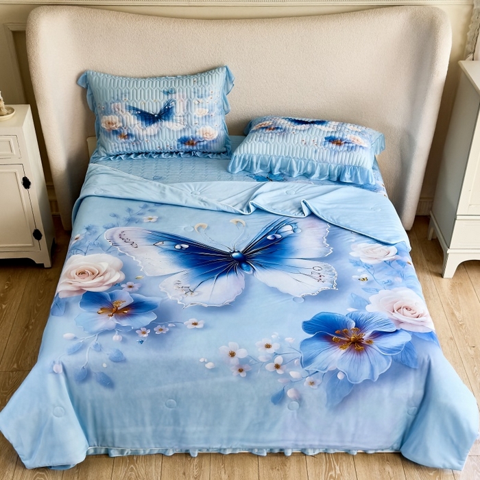 91家纺网 家纺一手货源 找家纺 苹果星家纺 2025新款5D数码印花凉干丝床裙床盖凉席夏被四件套 蓝蝶