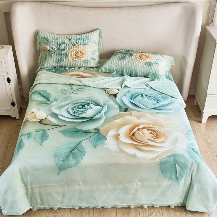 91家纺网 家纺一手货源 找家纺 苹果星家纺 2025新款5D数码印花凉干丝床裙床盖凉席夏被四件套 青韵玫瑰