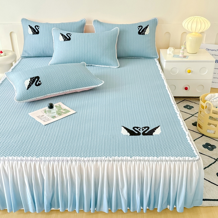 91家纺网 家纺一手货源 找家纺 恋佳居2025新款A类乙伦PE凉豆豆毛巾绣仙女风冰丝席 比翼双飞—蓝