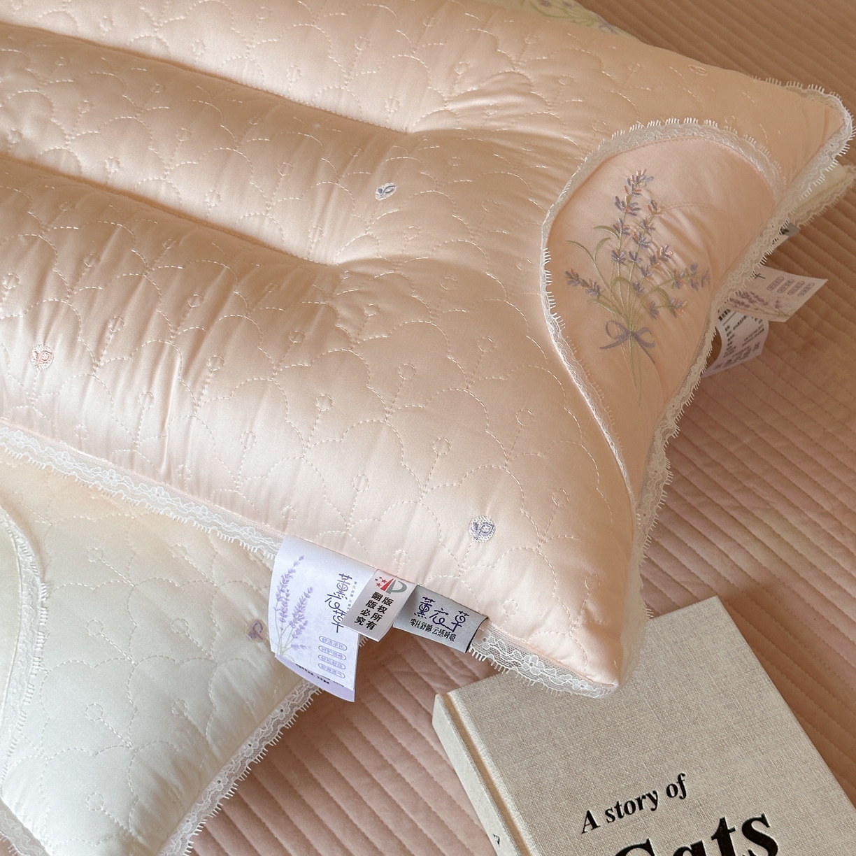 91家纺网 家纺一手货源 找家纺 伟邦枕芯 2025新款韩式薰衣草护颈枕枕头枕芯 组合图仅做展示 48x74cm/只