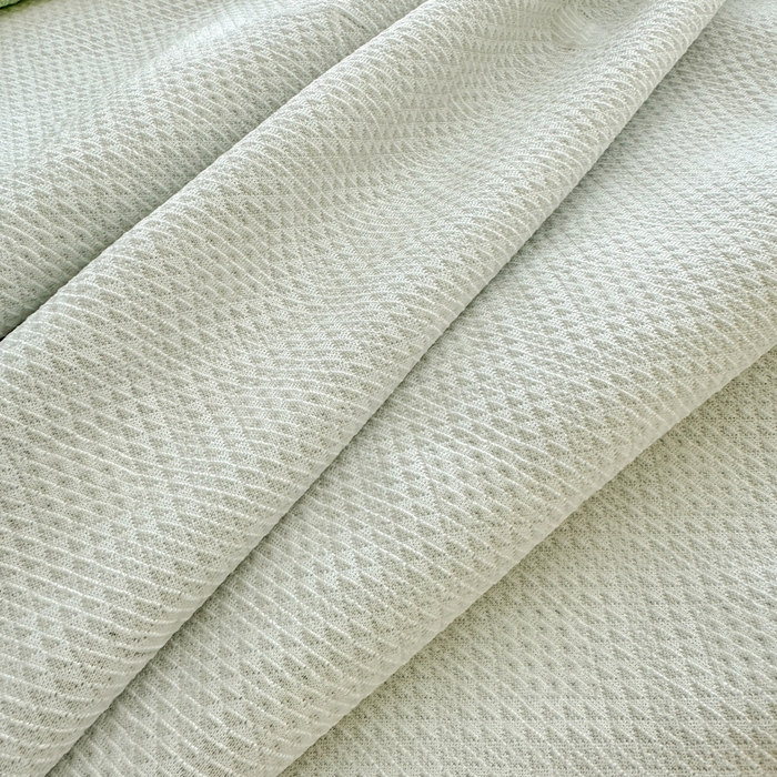 91家纺网 家纺一手货源 找家纺 恋佳居2025新款A类乙伦PE凉豆豆毛巾绣仙女风冰丝席 樱桃—绿