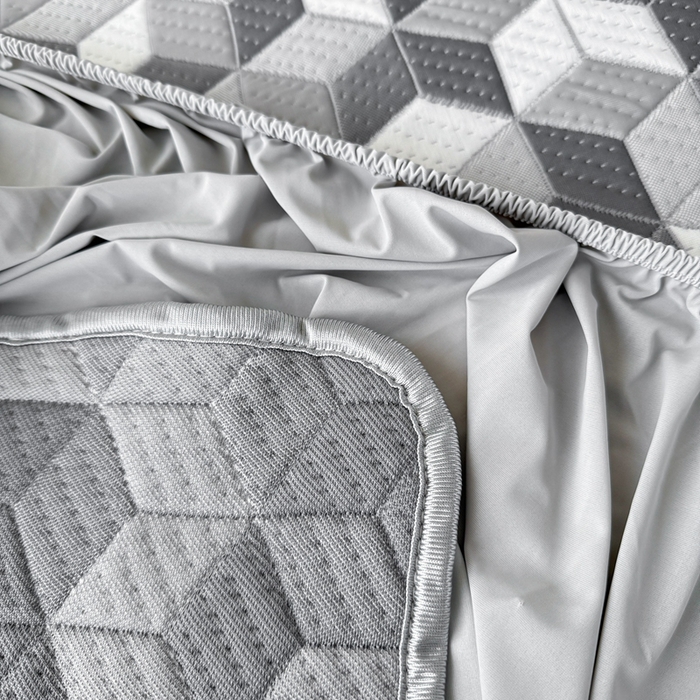 91家纺网 家纺一手货源 找家纺 若未家居 LOVEWE HOUSE 2025新款800克进口高分子100%乙纶PE冷凝凉感软席凉席渐变色织提花系列床笠-床笠款 魔方-玄灰