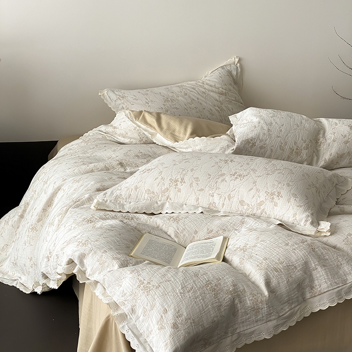 91家纺网 家纺一手货源 找家纺 梦享生活家居 2025新款双层纱花边四件套 羽叶米