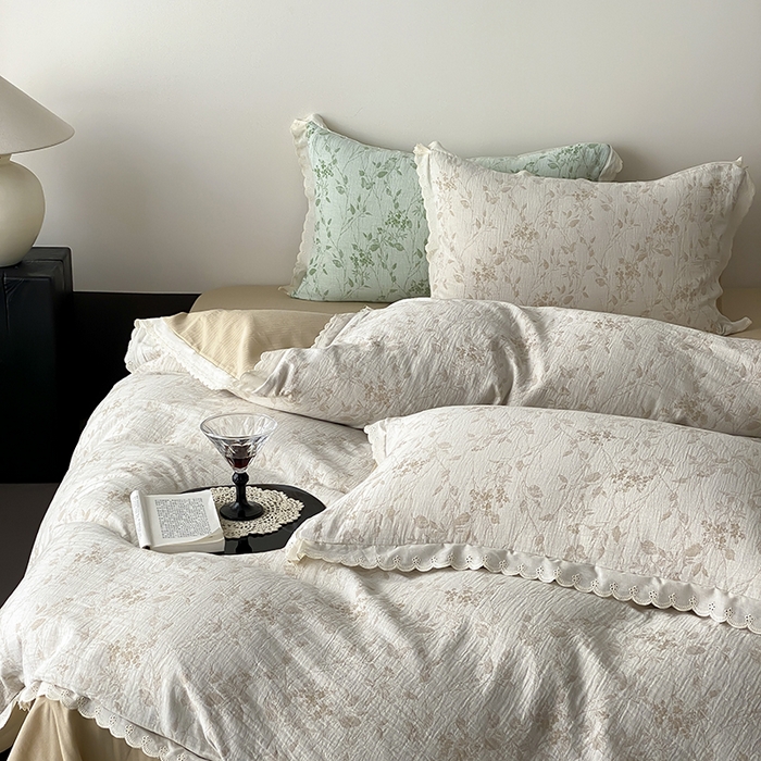 91家纺网 家纺一手货源 找家纺 梦享生活家居 2025新款双层纱花边四件套 羽叶米