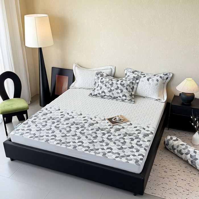 91家纺网 家纺一手货源 找家纺 若未家居 LOVEWE HOUSE 2025新款800克进口高分子100%乙纶PE冷凝凉感软席凉席渐变色织提花系列床笠-床笠款 魔方-白