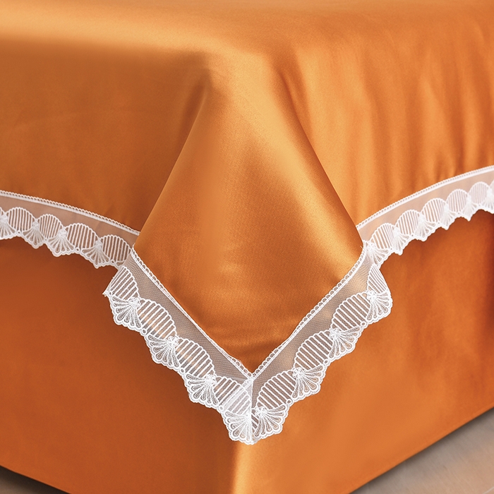 91家纺网 家纺一手货源 找家纺 莉人坊 2025新款高精密贵妃缎花边美床罩 贵妃缎花边橘色