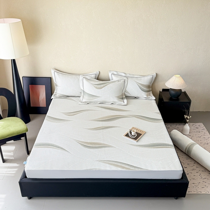 91家纺网 家纺一手货源 找家纺 若未家居 LOVEWE HOUSE 2025新款800克进口高分子100%乙纶PE冷凝凉感软席凉席渐变色织提花系列床笠-床笠款  月牙-白