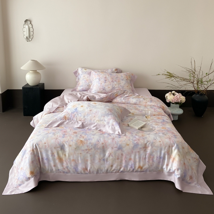 91家纺网 家纺一手货源 找家纺 云栖家居 2025天丝棉数码印花四件套 溪满花-梦幻紫