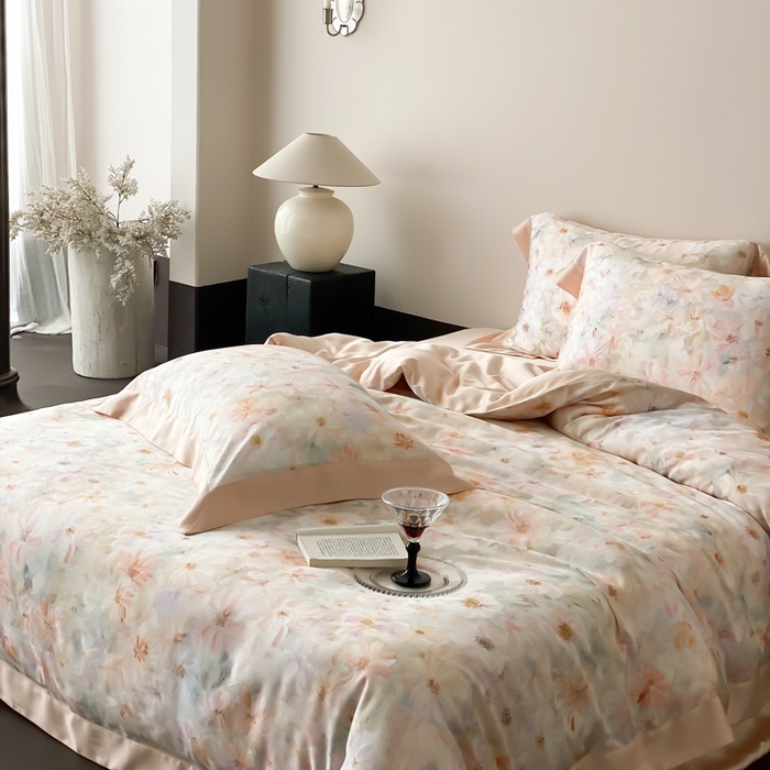 91家纺网 家纺一手货源 找家纺 云栖家居 2025天丝棉数码印花四件套 溪满花-香槟