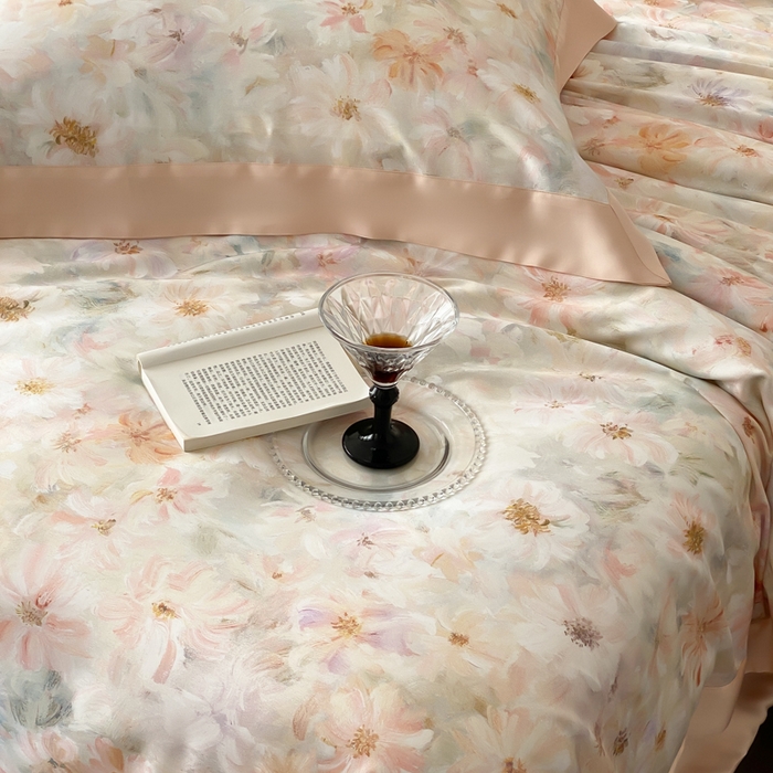 91家纺网 家纺一手货源 找家纺 云栖家居 2025天丝棉数码印花四件套 溪满花-香槟