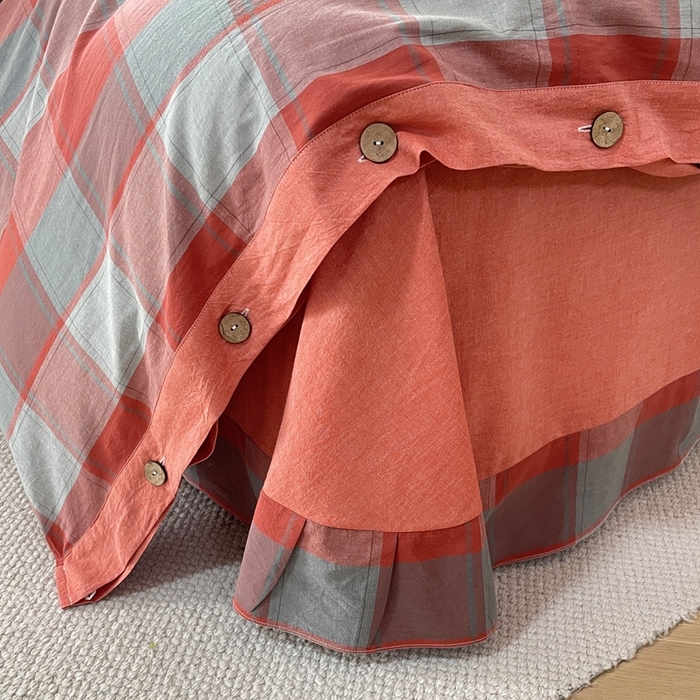 91家纺网 家纺一手货源 找家纺 琉宿家纺 2025新款纽扣款水洗棉四件套 迪亚红