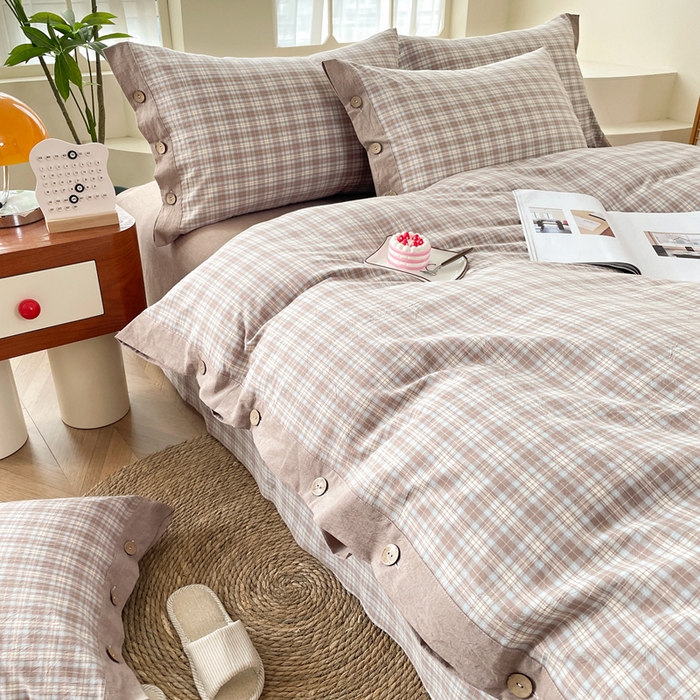 91家纺网 家纺一手货源 找家纺 琉宿家纺 2025新款纽扣款水洗棉四件套 梵克咖