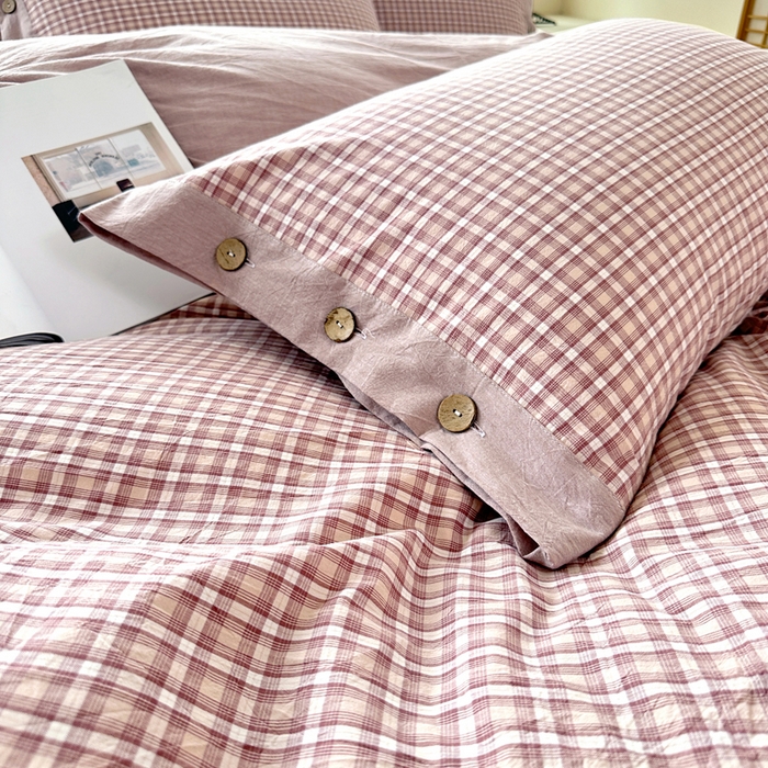 91家纺网 家纺一手货源 找家纺 琉宿家纺 2025新款纽扣款水洗棉四件套 悠悠咖