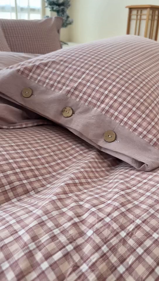 91家纺网 家纺一手货源 找家纺 琉宿家纺 2025新款纽扣款水洗棉四件套 悠悠咖