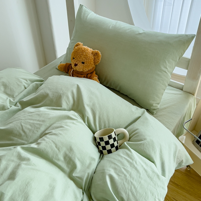 91家纺网 家纺一手货源 找家纺 久典家居 2025A类全棉色织水洗棉学生款三件套 果绿