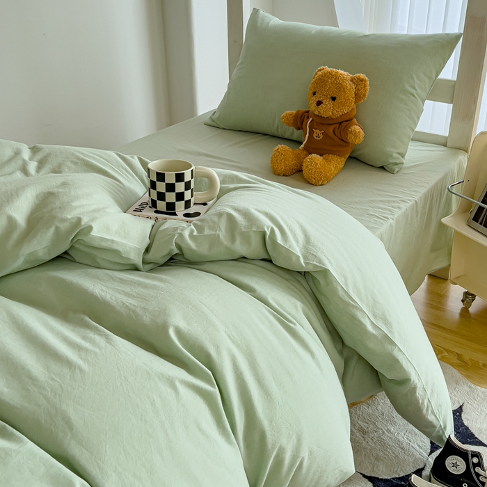 91家纺网 家纺一手货源 找家纺 久典家居 2025A类全棉色织水洗棉学生款三件套 果绿