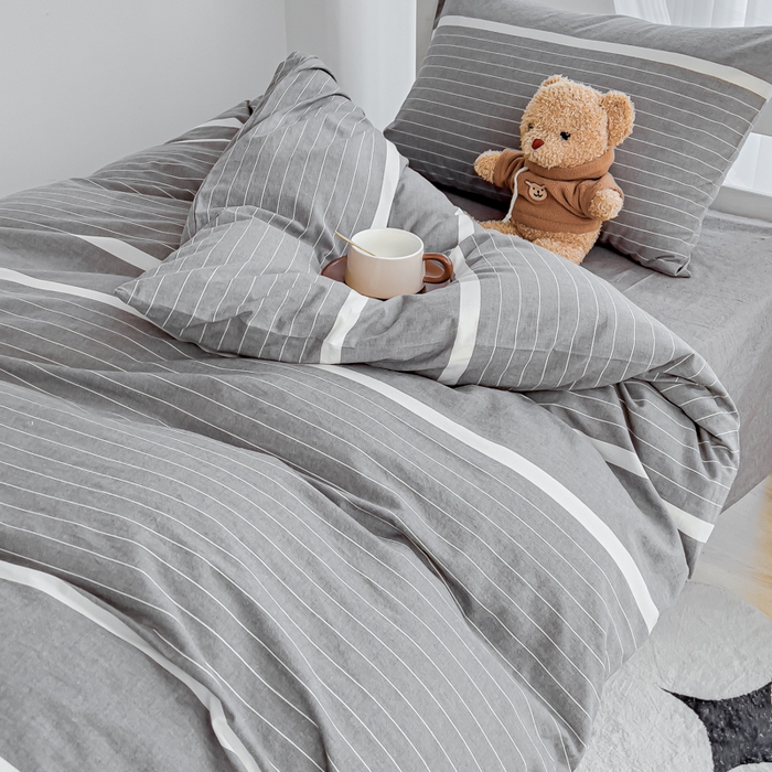 91家纺网 家纺一手货源 找家纺 久典家居 2025A类全棉色织水洗棉学生款三件套 极简灰