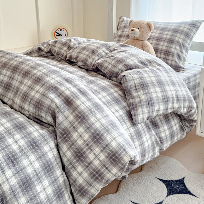 91家纺网 家纺一手货源 找家纺 久典家居 2025A类全棉色织水洗棉学生款三件套 可可灰