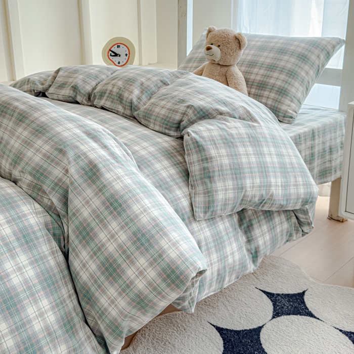 91家纺网 家纺一手货源 找家纺 久典家居 2025A类全棉色织水洗棉学生款三件套 可可绿