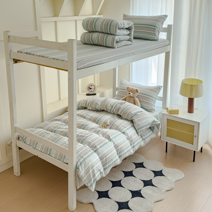 91家纺网 家纺一手货源 找家纺 久典家居 2025A类全棉色织水洗棉学生款三件套 沐妍绿