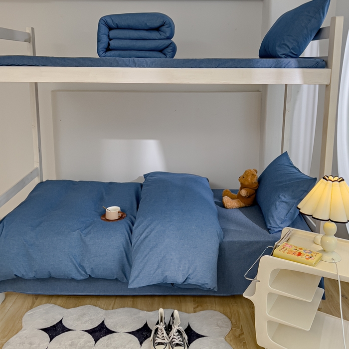 91家纺网 家纺一手货源 找家纺 久典家居 2025A类全棉色织水洗棉学生款三件套 牛仔蓝