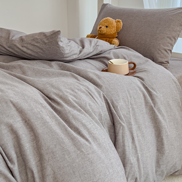 91家纺网 家纺一手货源 找家纺 久典家居 2025A类全棉色织水洗棉学生款三件套 浅灰