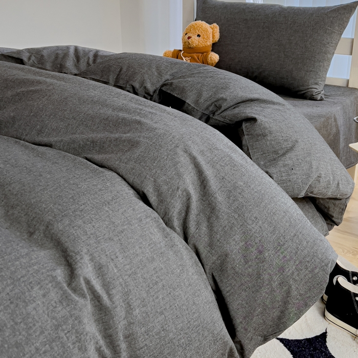 91家纺网 家纺一手货源 找家纺 久典家居 2025A类全棉色织水洗棉学生款三件套 深灰