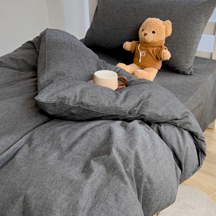 91家纺网 家纺一手货源 找家纺 久典家居 2025A类全棉色织水洗棉学生款三件套 深灰