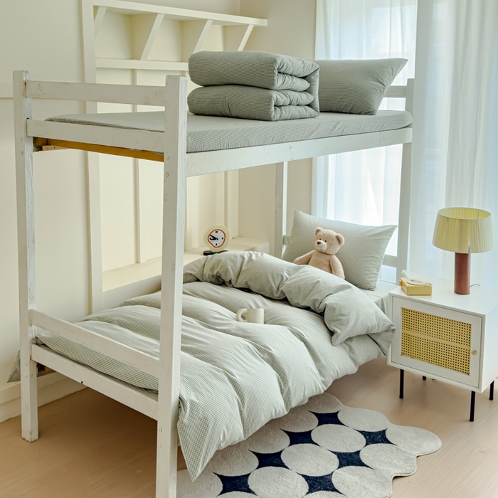 91家纺网 家纺一手货源 找家纺 久典家居 2025A类全棉色织水洗棉学生款三件套 糖果绿