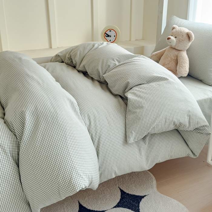 91家纺网 家纺一手货源 找家纺 久典家居 2025A类全棉色织水洗棉学生款三件套 糖果绿