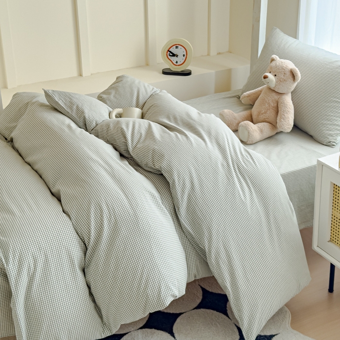 91家纺网 家纺一手货源 找家纺 久典家居 2025A类全棉色织水洗棉学生款三件套 糖果绿