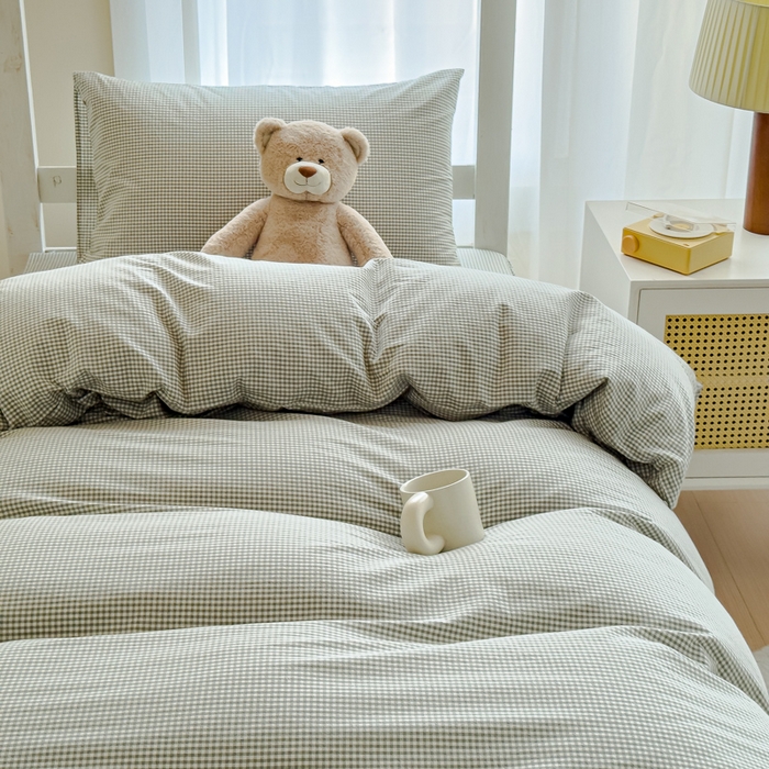 91家纺网 家纺一手货源 找家纺 久典家居 2025A类全棉色织水洗棉学生款三件套 糖果绿