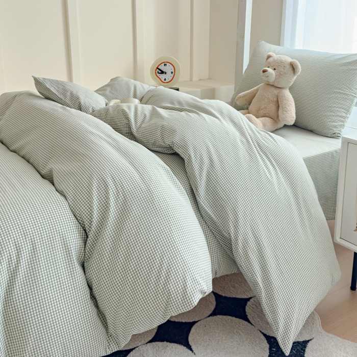 91家纺网 家纺一手货源 找家纺 久典家居 2025A类全棉色织水洗棉学生款三件套 糖果绿