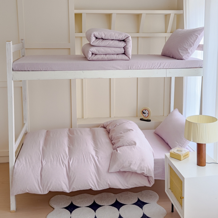 91家纺网 家纺一手货源 找家纺 久典家居 2025A类全棉色织水洗棉学生款三件套 糖果紫