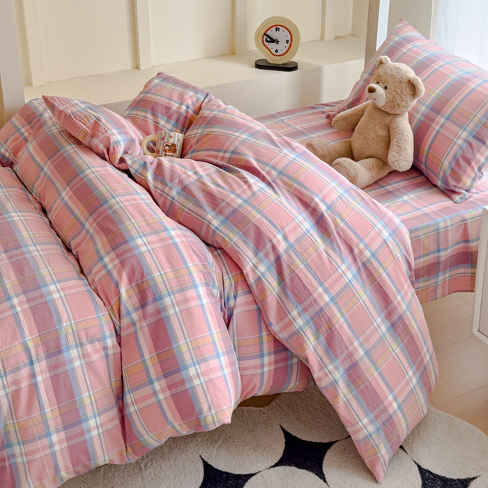 91家纺网 家纺一手货源 找家纺 久典家居 2025A类全棉色织水洗棉学生款三件套 昭华粉-拍摄一