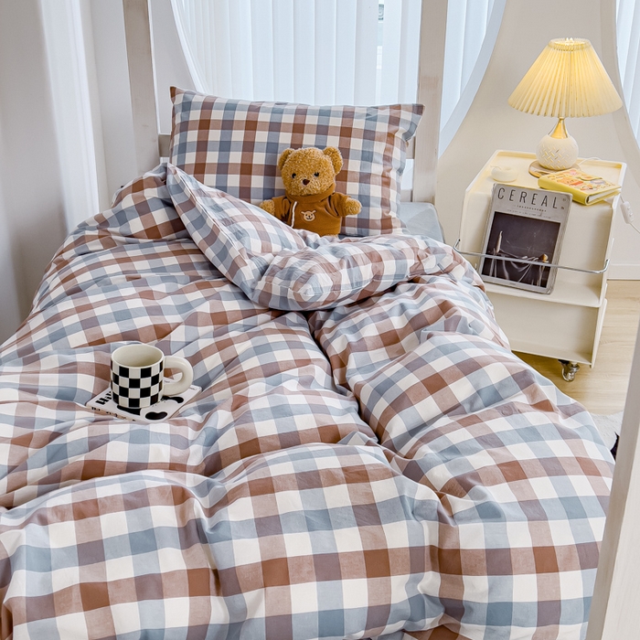 91家纺网 家纺一手货源 找家纺 久典家居 2025A类全棉色织水洗棉学生款三件套 中格蓝