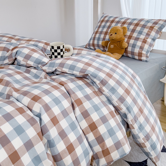 91家纺网 家纺一手货源 找家纺 久典家居 2025A类全棉色织水洗棉学生款三件套 中格蓝