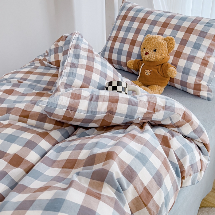 91家纺网 家纺一手货源 找家纺 久典家居 2025A类全棉色织水洗棉学生款三件套 中格蓝