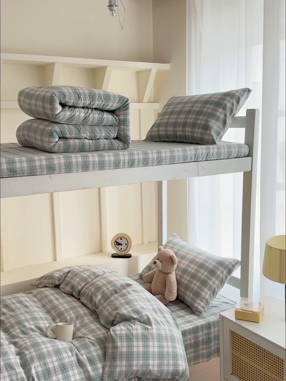 91家纺网 家纺一手货源 找家纺 久典家居 2025A类全棉色织水洗棉学生款三件套 可可绿