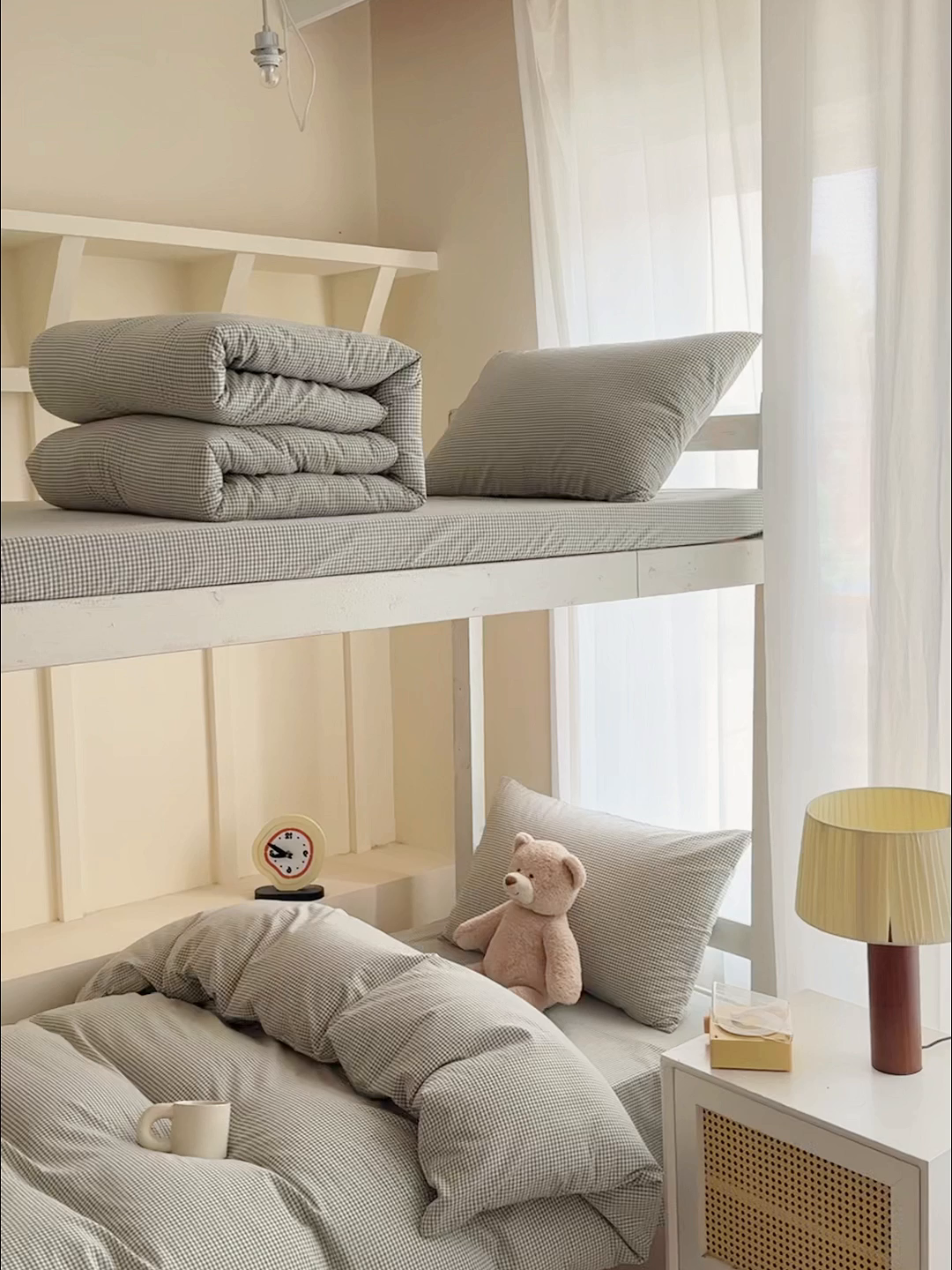 91家纺网 家纺一手货源 找家纺 久典家居 2025A类全棉色织水洗棉学生款三件套 糖果绿