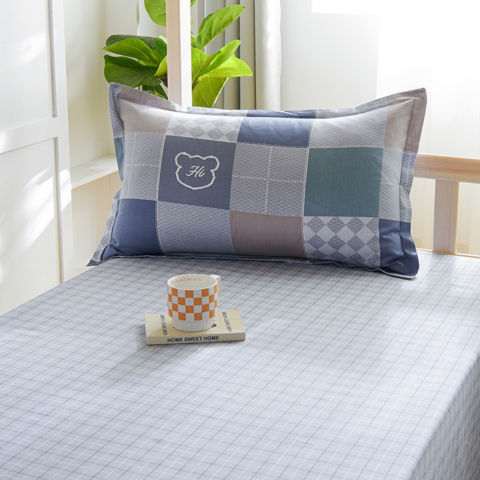 91家纺网 家纺一手货源 找家纺 鑫宇2025新款13372全棉学生宿舍上下铺三件套床单款床笠款可定制 邦尼熊-灰