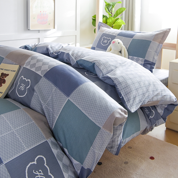 91家纺网 家纺一手货源 找家纺 鑫宇2025新款13372全棉学生宿舍上下铺三件套床单款床笠款可定制 邦尼熊-灰