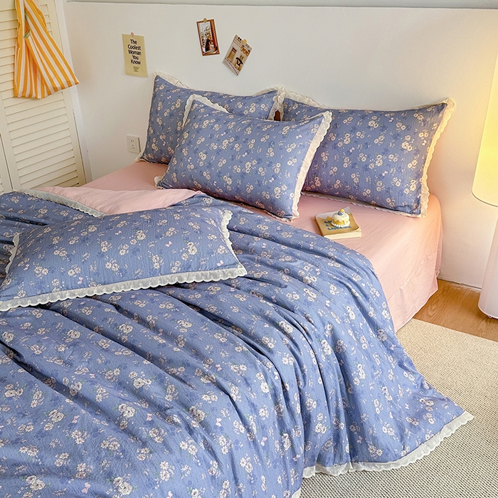 91家纺网 家纺一手货源 找家纺 斯卡诺家纺 2025新款纯棉花边双层纱夏被四件套水洗棉夏被四件套 花语