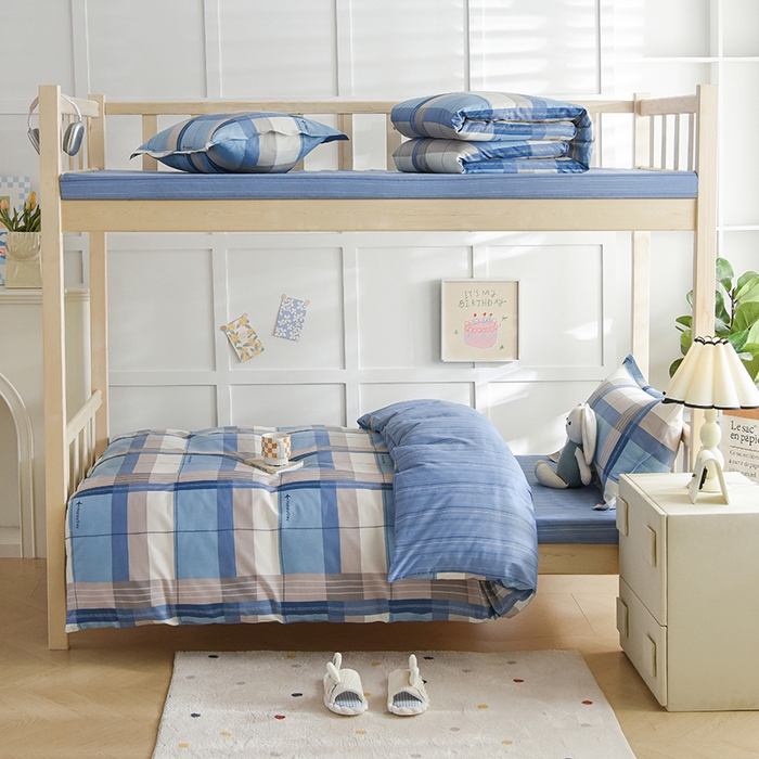 91家纺网 家纺一手货源 找家纺 鑫宇2025新款13372全棉学生宿舍上下铺三件套床单款床笠款可定制 米拉之城-蓝